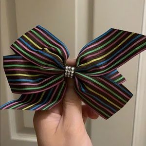 Hair bow